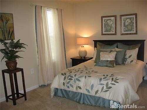 1st image of 14240 Lora Dr