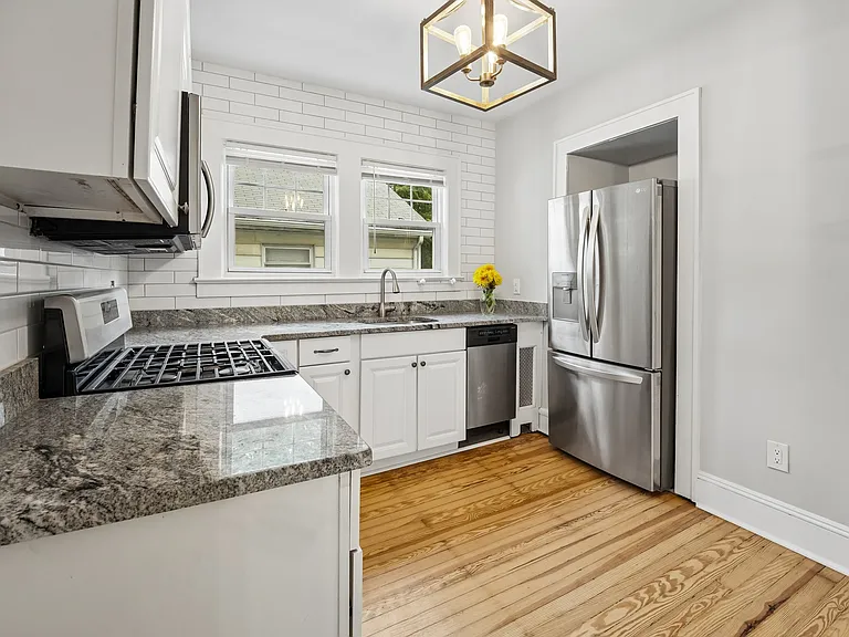 485 Valley Rd #2 — Photo 11