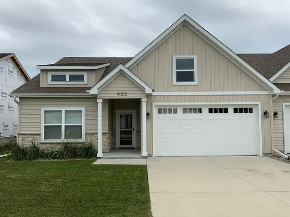 920 Henryson St, Story City, IA 50248