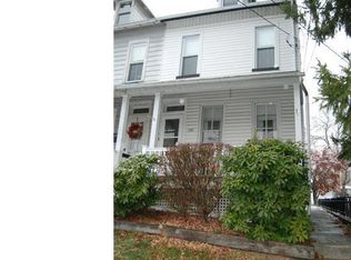 2405 Cumberland Ave, Reading, PA 19606