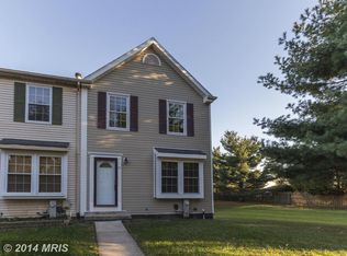 23 Bridgeview Ct, Baltimore, MD 21236