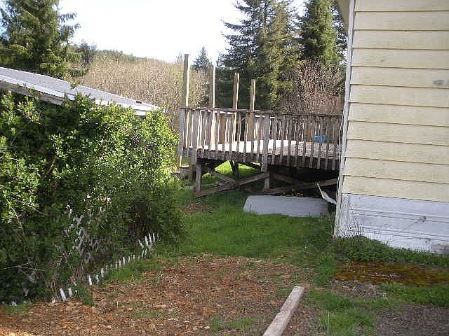 Deck on the N. Side