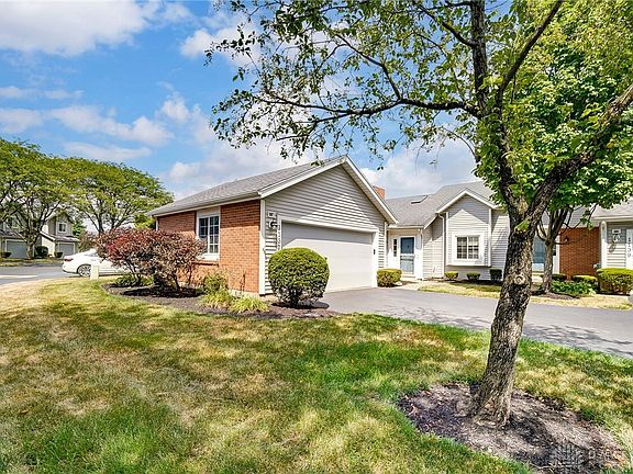 2nd image of 1137 Bay Harbour Cir