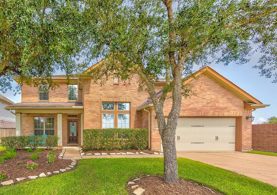 1st image of 2210 Barton Falls Ct