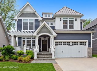 628 S Mitchell Ave, Elmhurst, IL 60126