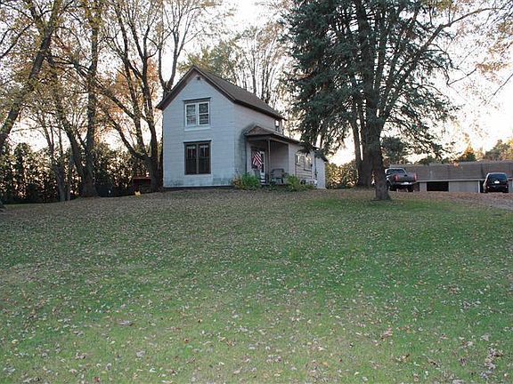 2nd image of 1716 Dewey Ave