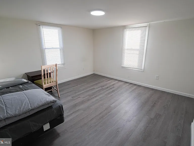 231 Newton St #B — Photo 14
