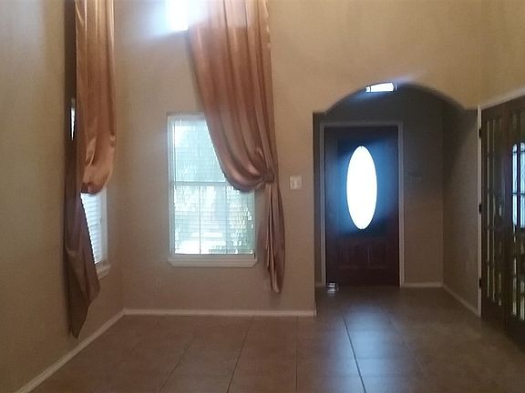 4th image of 3906 Calle Tuxpan