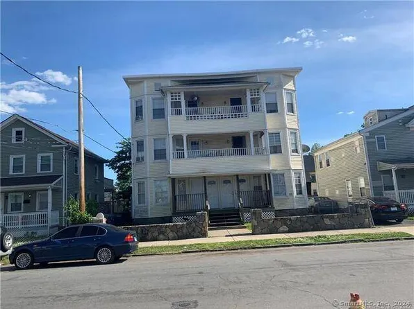 116 Ogden St Floor 3-120, Bridgeport, CT 06608