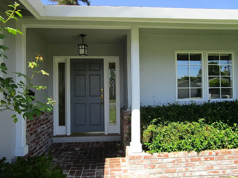 50 Lancaster Ave — Photo 2