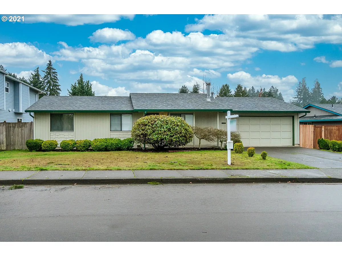 17808 SW Ivy Glenn Dr photo 1