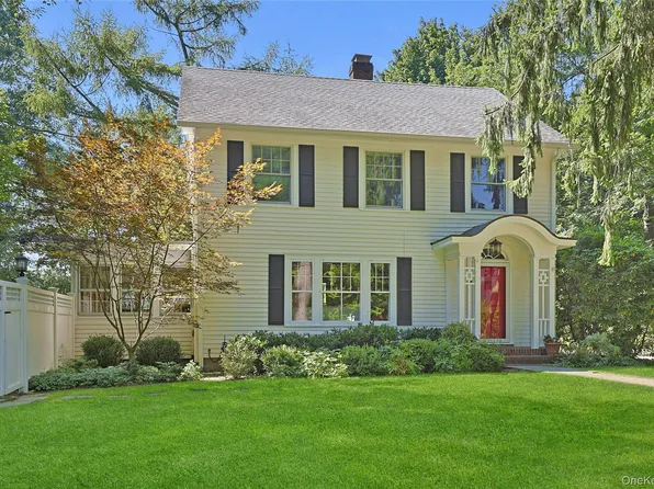 26 Kings Court, Chappaqua, NY 10514