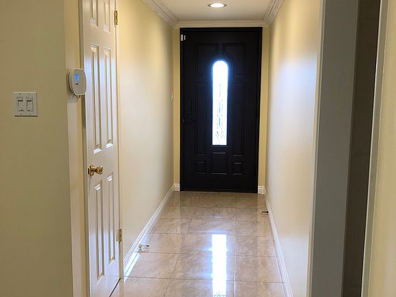 5th image of 506 S Bel Aire Dr