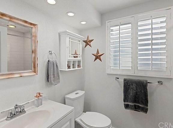 4th image of 8505 Gulana Ave Unit 5208