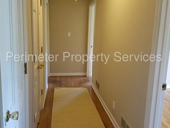 4th image of 3755 Allsborough Dr