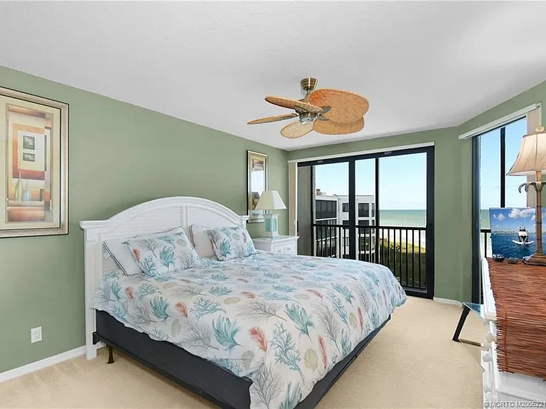 2375 NE Ocean Blvd #E402 — Photo 18