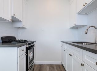 Cozy & Contemporary Studio in Koreatown, Los Angeles, CA 90004