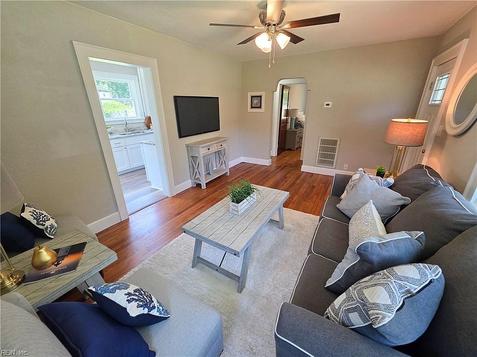 1st image of 2317 Wildwood Rd