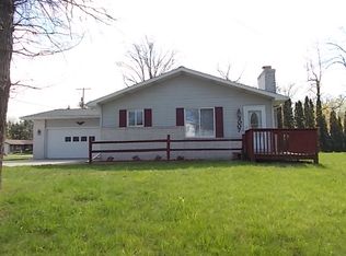 3007 W Birch Dr, Bay City, MI 48706