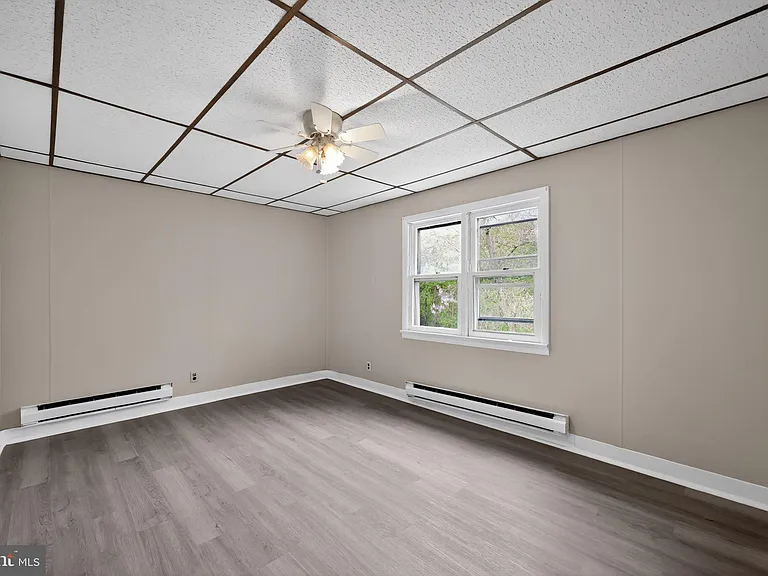 4225 Walsh Ave — Photo 14
