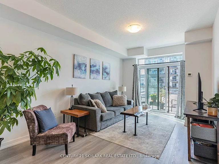 460 Dundas St E #701 — Photo 13