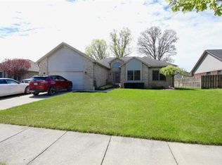 35784 Pierce St, Richmond, MI 48062