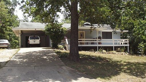 1st image of 9 Wacasassa Dr