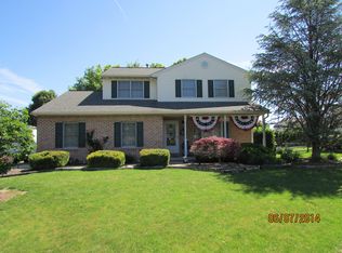 303 Cactus Rd, Blandon, PA 19510