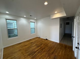 534 S 11th St FLOOR 3, Newark, NJ 07103