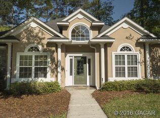 1320 SW 104th St, Gainesville, FL 32607
