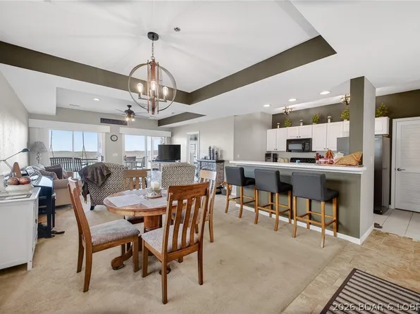 72 Palisades Lakeview Dr #3A, Lake Ozark, MO 65049