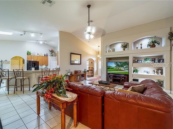 5th image of 4905 Emilee Grace Ln