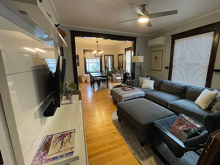 2821 Garfield Ave South — Photo 2