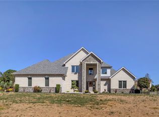 1004 Blueridge Ct, Trafford, PA 15085