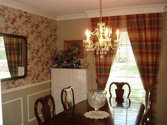 5th image of 1155 Stacewood Dr