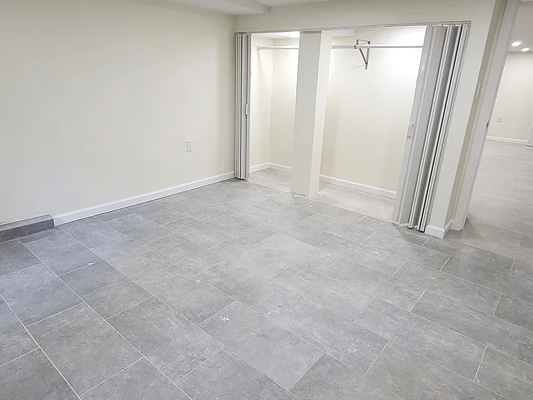 170-20 Lithonia Ave #1B — Photo 10