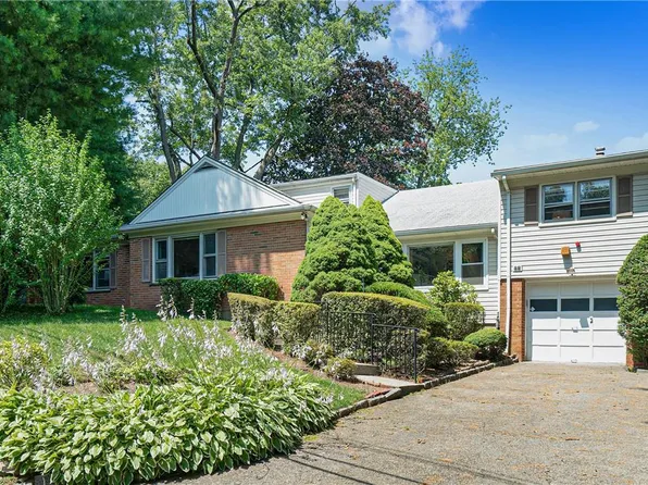 88 Avondale Road, Yonkers, NY 10710