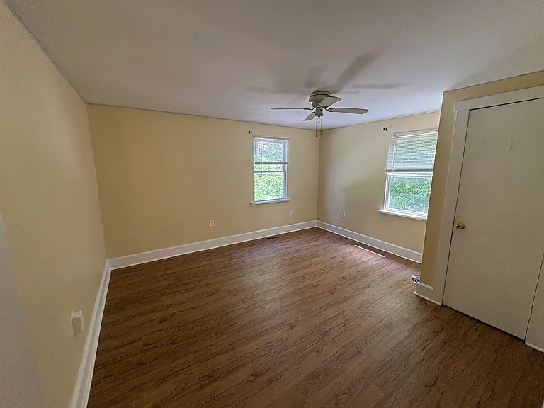917 Wagontown Rd — Photo 10