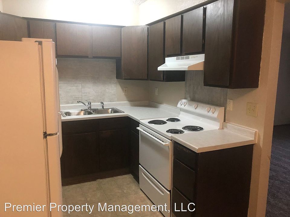 1st image of 1831 Allison Dr APT 2
