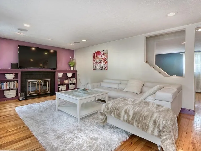 3 Oak Tree Rd — Photo 7