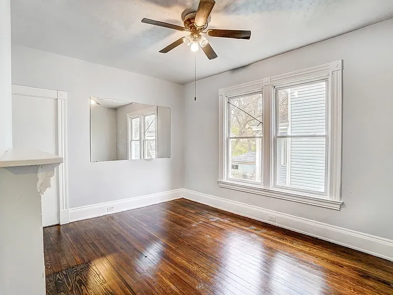 870 Rockdale Ave — Photo 10