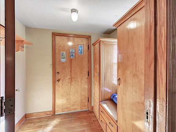 2nd image of 319 Highridge Ave