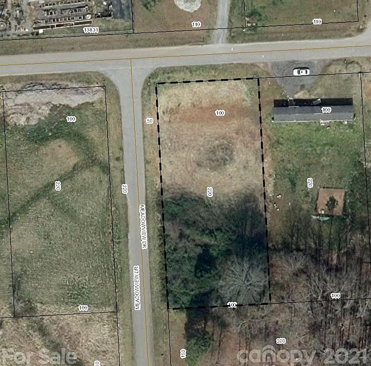 2nd image of 110 Deer Meadows Ln