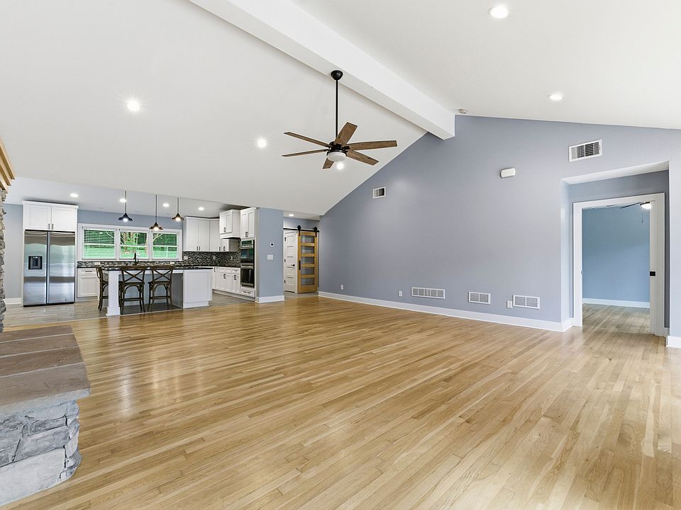 1st image of 103 Berkeley Rd