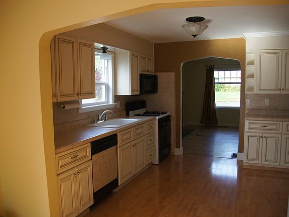 kitchen to living room