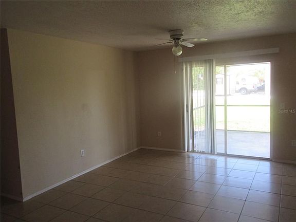 4th image of 18227 Petoskey Cir
