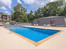 Hartford House Apartments
