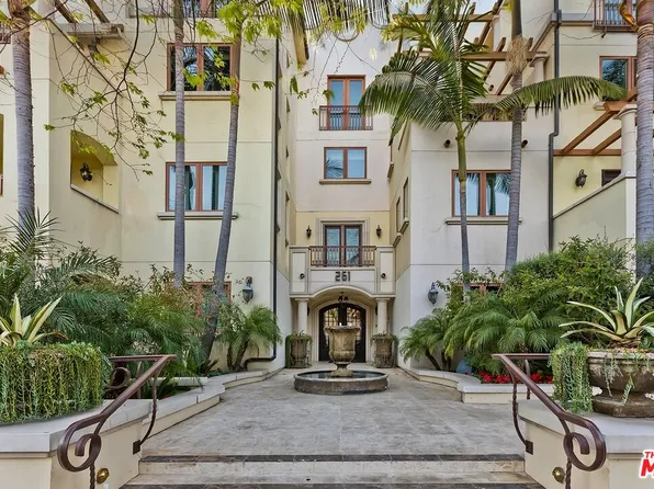 261 S Reeves Dr Unit 202, Beverly Hills, CA 90212
