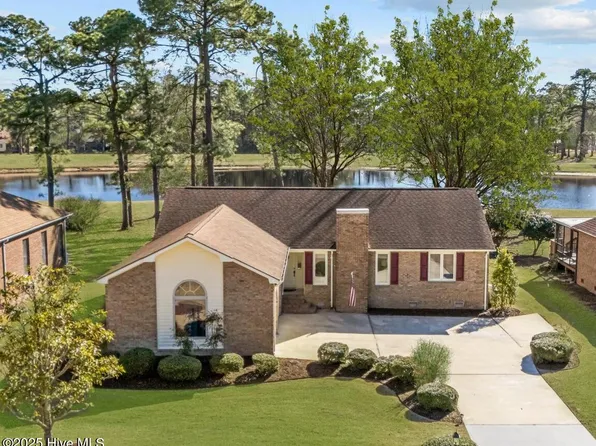 2015 Caracara Drive, New Bern, NC 28560