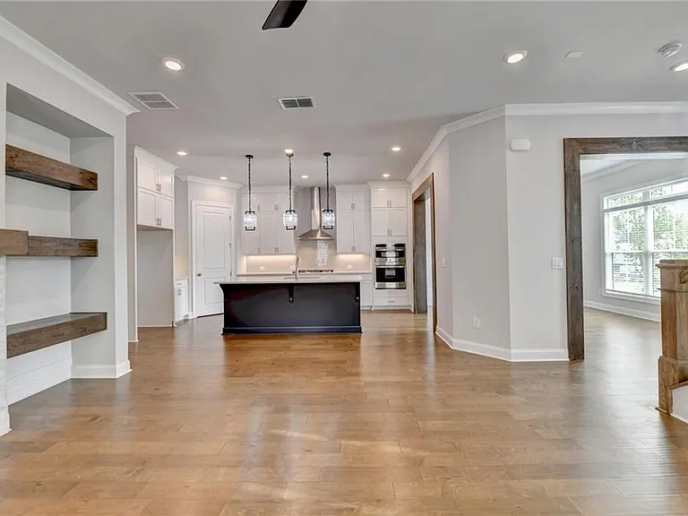 4536 Molder Dr — Photo 17